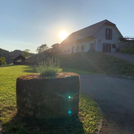 Tourist Farm Artisek Villa Store Kültér fotó