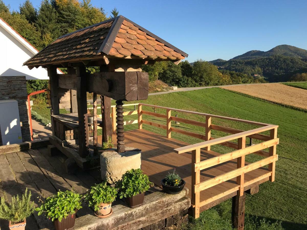 Tourist Farm Artisek Villa Store Kültér fotó